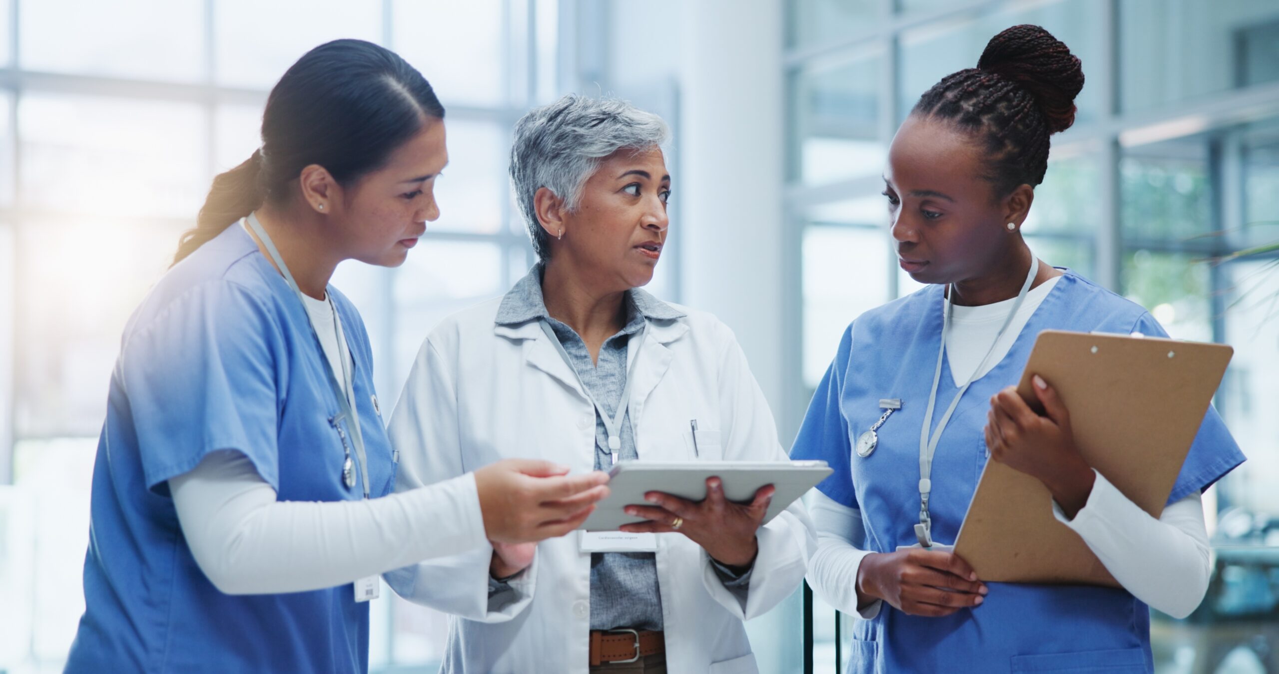 Healthcare,,Women,And,Doctor,With,Tablet,And,Clipboard,For,Discussion